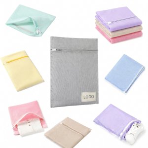 Fine Mesh Protective Laundry Pouch with Secure Zipper Closure
